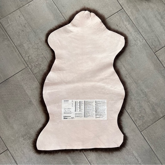 SEJERBY IKEA Chocolate Brown Sheepskin Rugs 18x28" / SOLD INDIVIDUALLY - Picture 6 of 8